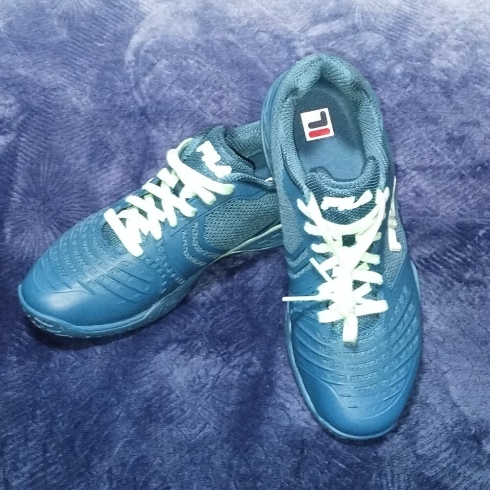 Fila Men's Axilus 2 Energized Athletic Shoes. Size 10.5 NWOB. Retail $115.00.